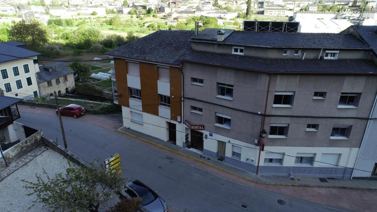 Hostal Cruce Villafranca Del Bierzo Exterior photo